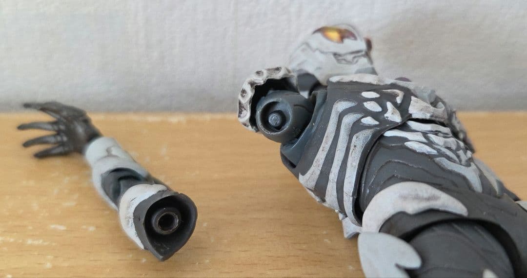 値下げ交渉無し　S.H.Figuarts ウルトラマンベリアル アトロシアス