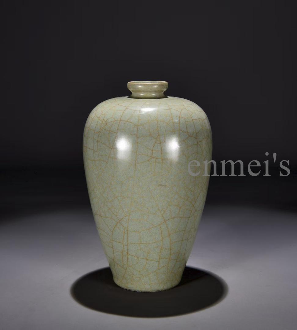 中国古美術 宋・官窯製 梅瓶 壺 花瓶 古陶磁 茶道具 唐物 時代物 文房置物