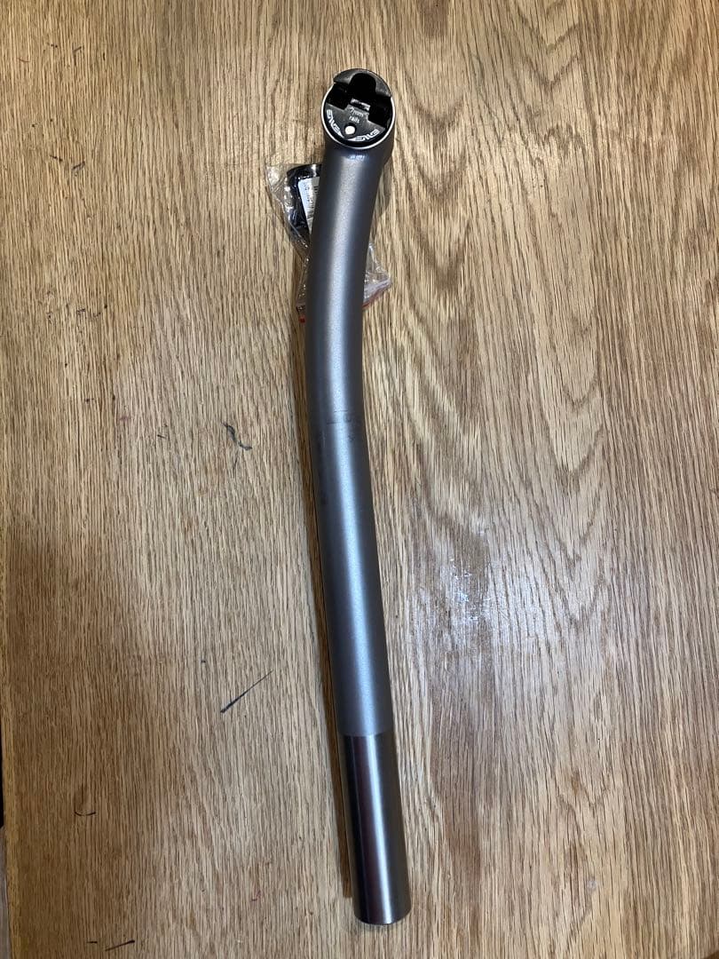 シートポスト　ヤグラENVE製