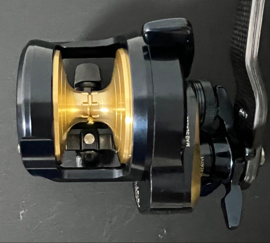 ダイワ　ソルティガ 15HL-SJ 7.1:1 左巻き 美品