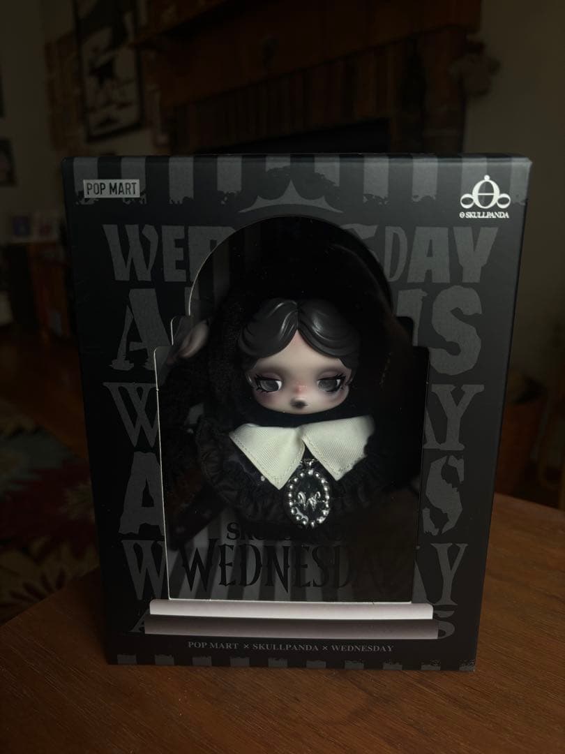 アメリカ•ニューヨーク限定★Pop Mart スカルパンダ ウェンズデー