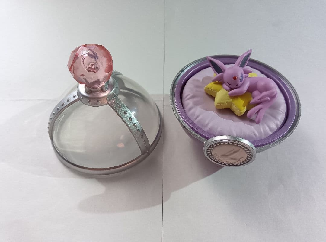 コンプリートセット　イーブイ&フレンズ Dreaming Case　ピカチュウ付