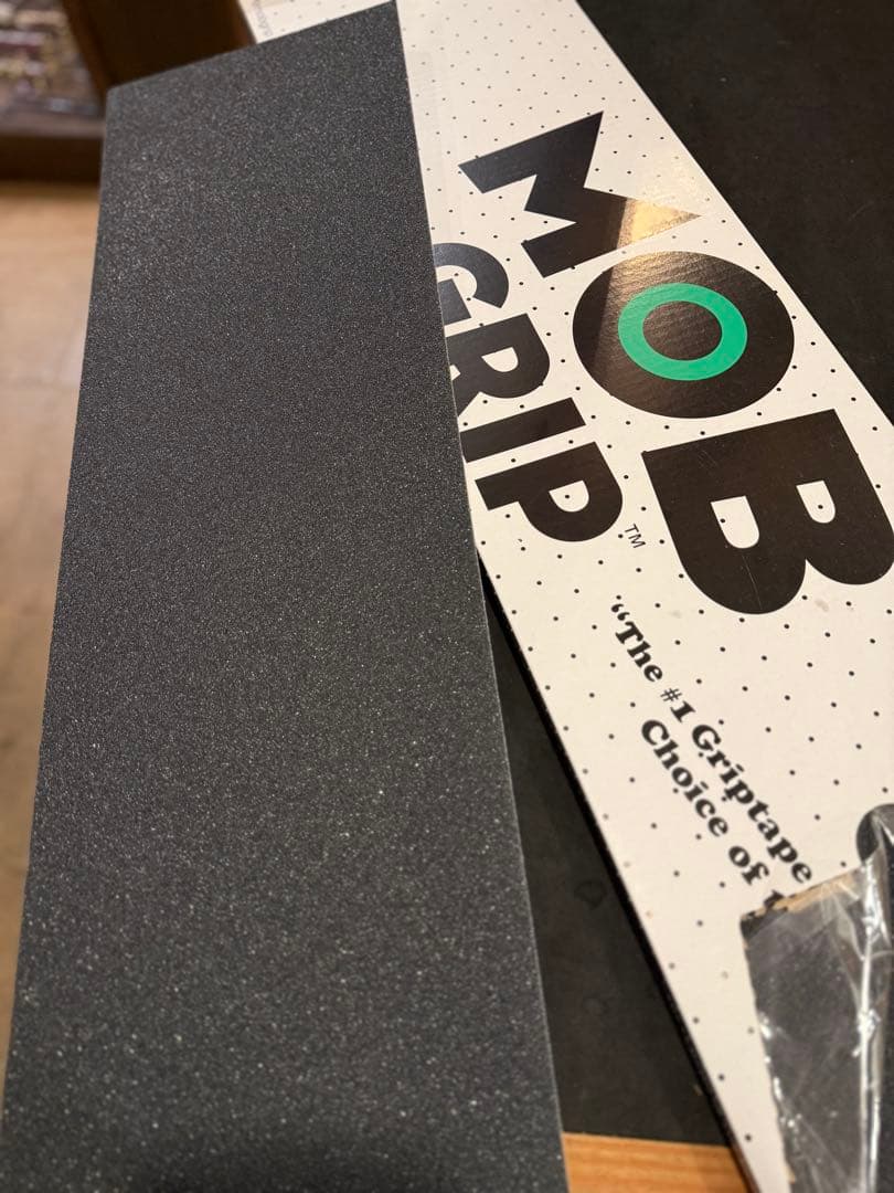 FLIP スケボー デッキ 7.625 MOBデッキテープ付き