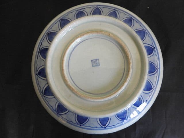 伊万里色絵鉢　M１４０１