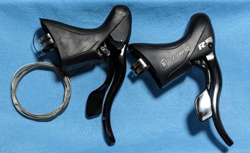 L-TWOO R9 2×11s　シフトブレーキレバー ペア