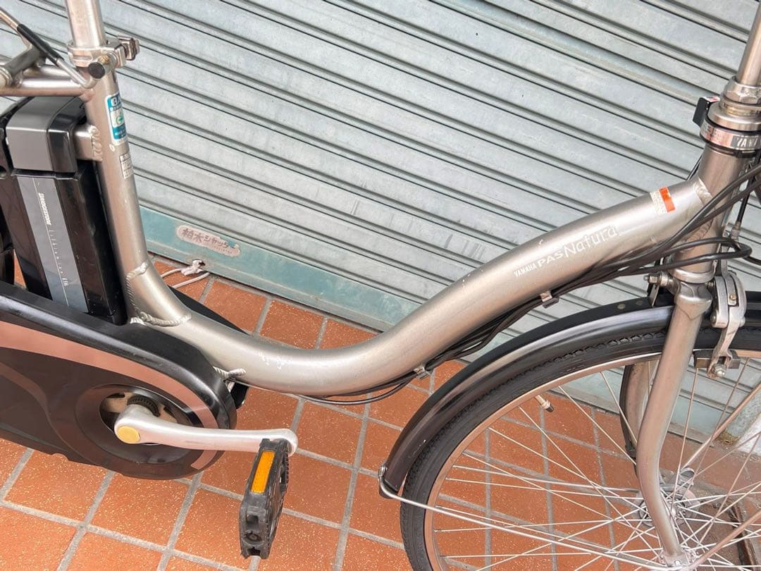 大阪市内配達無料ヤマハ電動アシスト自転車バッテリー8.9Ah シルバー