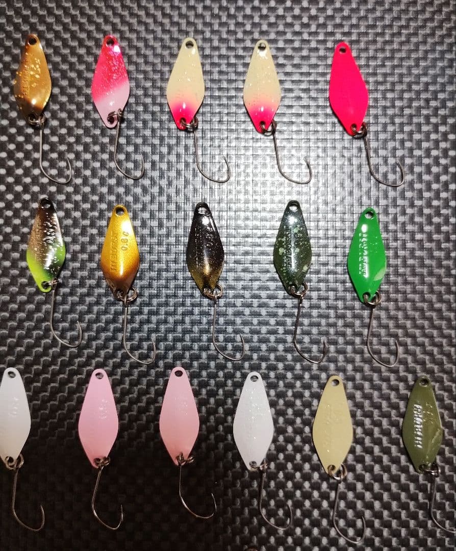 ヴァルケイン ハイバースト０.８ｇスプーン ３４個セット