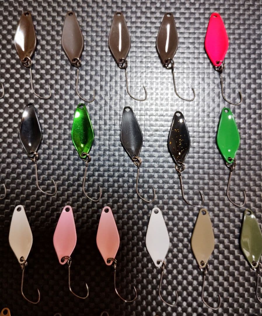 ヴァルケイン ハイバースト０.８ｇスプーン ３４個セット