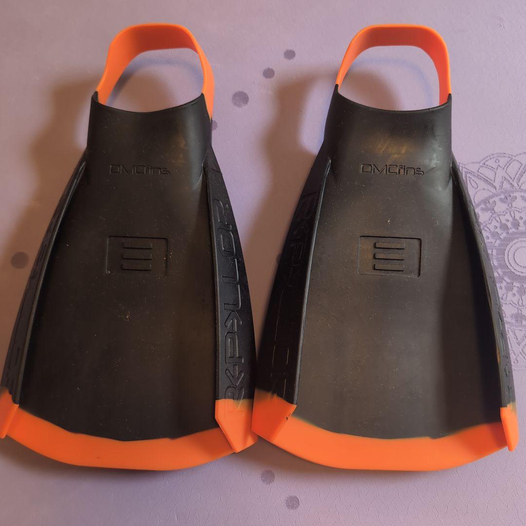 DMCスイムフィン