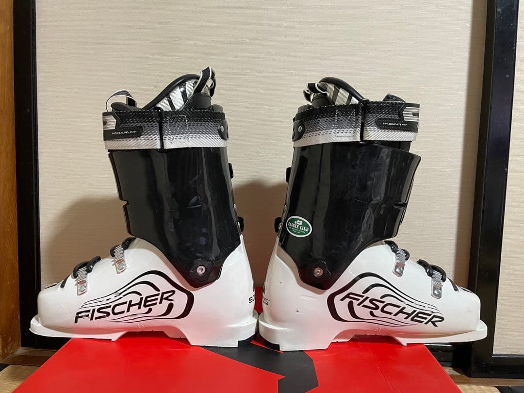 フィッシャー　スキーブーツ