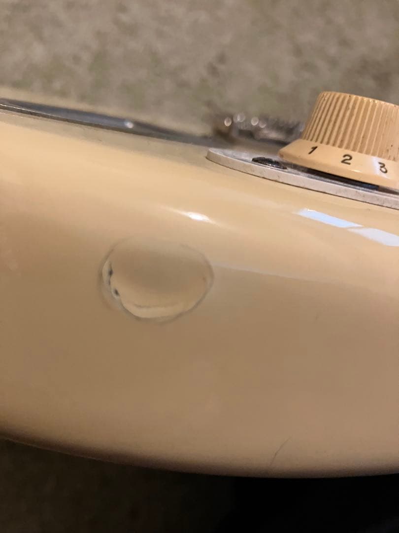 フェルナンデス 石ロゴ　FST-60 クリーム