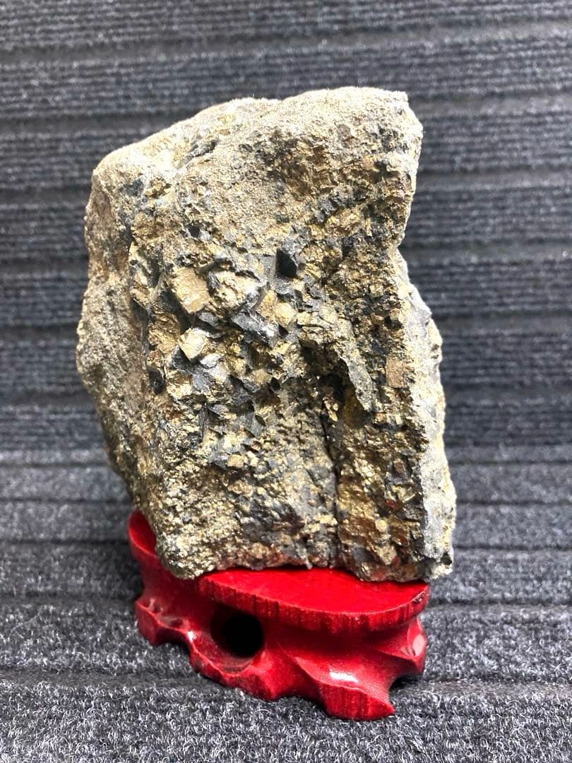 金鉱石　鉱物標本　鉱物　金