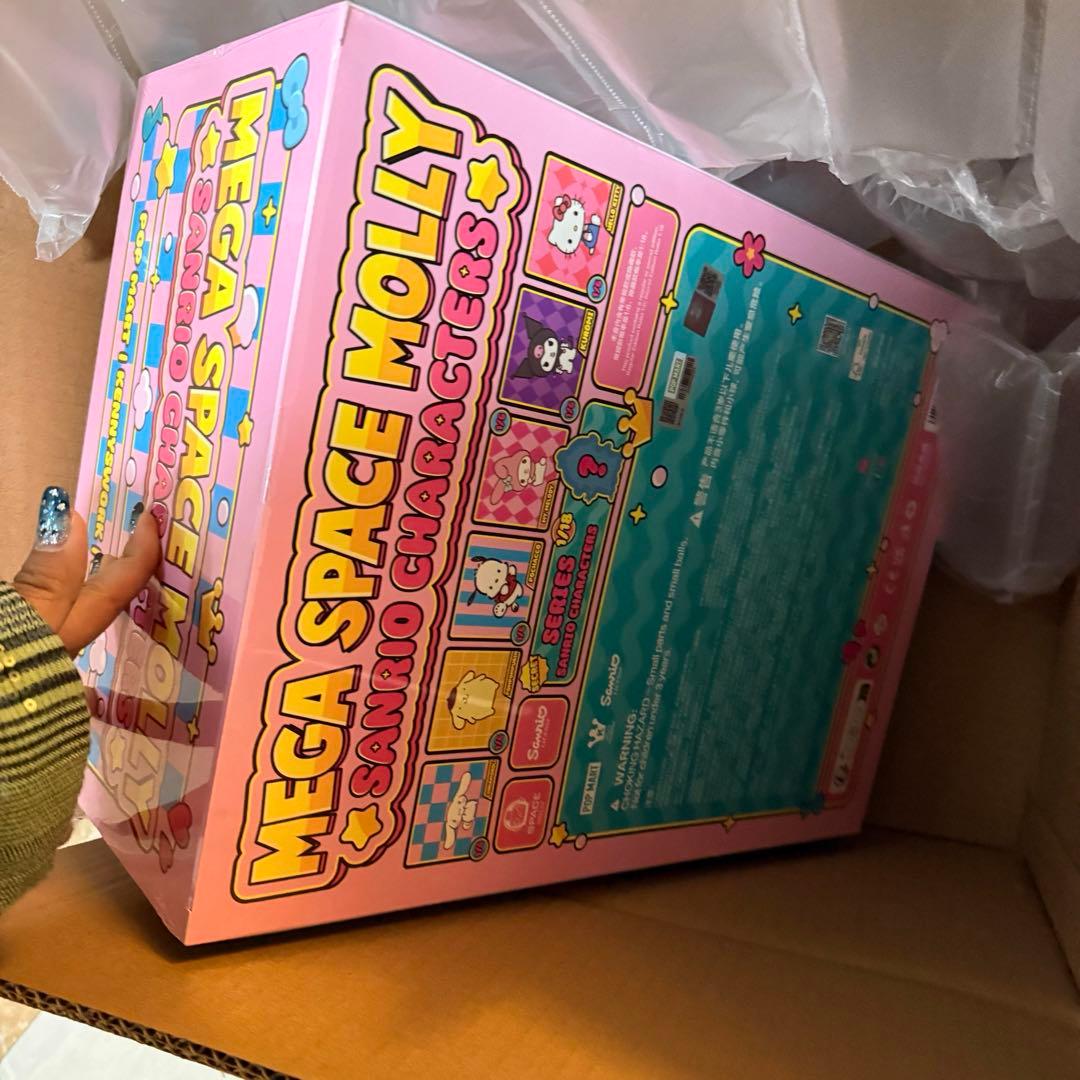 MEGA SPACE MOLLY サンリオキャラクター 400%