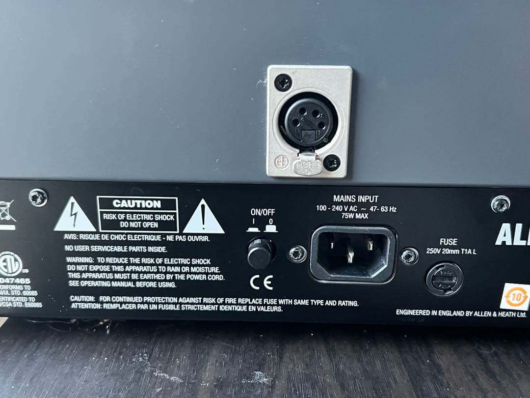 【高性能】Allen & Heath アレン＆ヒース PA12 アナログミキサー