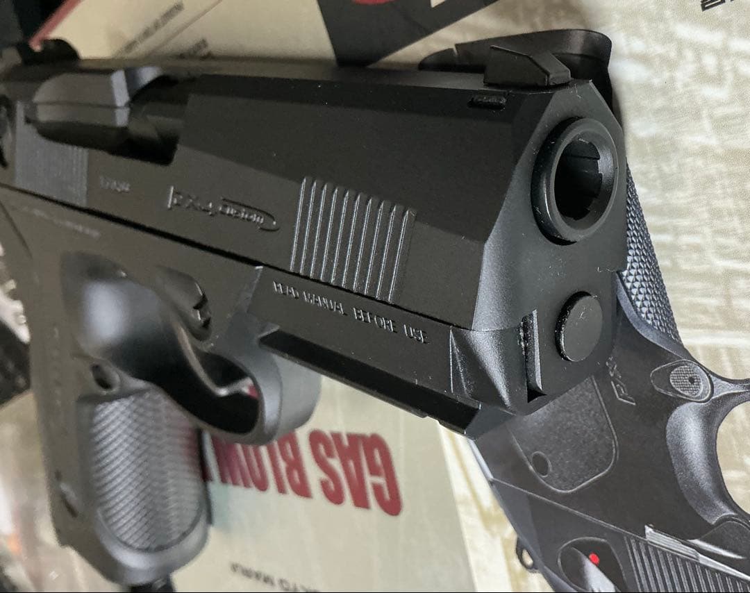 東京マルイ　PX4 ガスガン