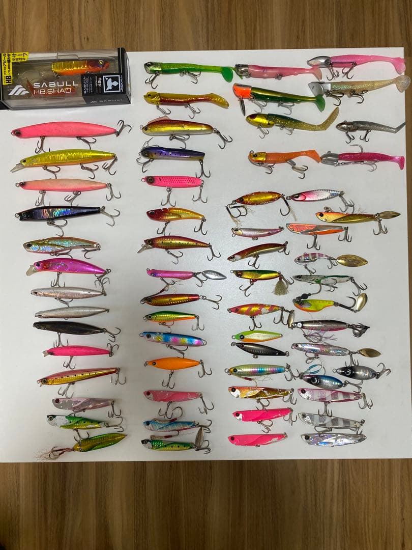 シーバスルアーまとめ売り100個以上　スピニングリールストラディック4000XG