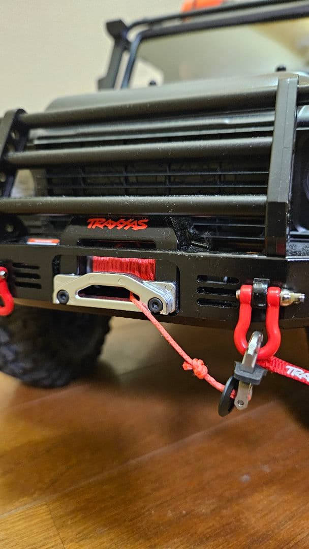トラクサス trx4 ディフェンダー 1/10