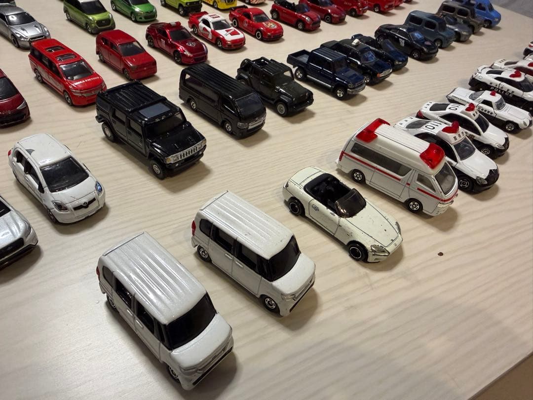 トミカ ミニカー 大量 まとめ売り セット 77台