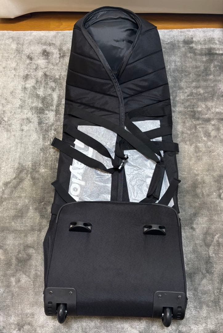 【新品未使用】テーラーメイド ローラートラベルカバー