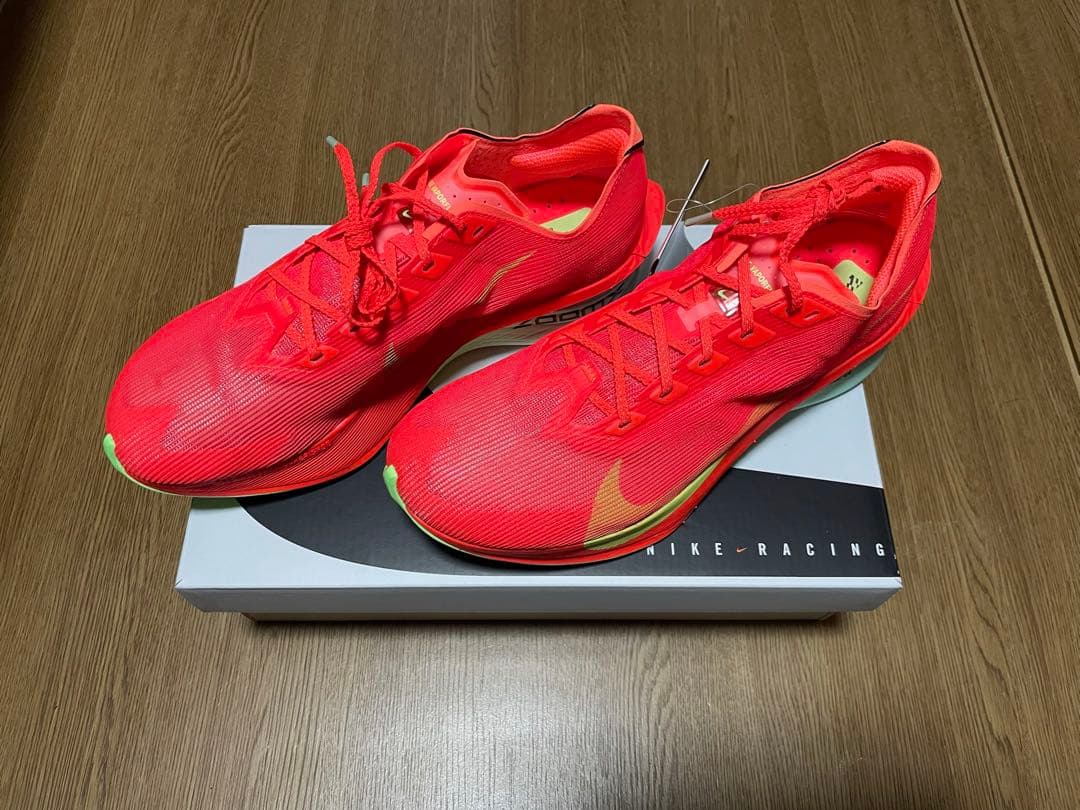 ナイキ　ヴェイパーフライ4 26.5cm