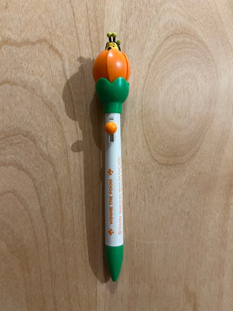 くまのプーさん　ミツバチ　ボールペン　筆記用具