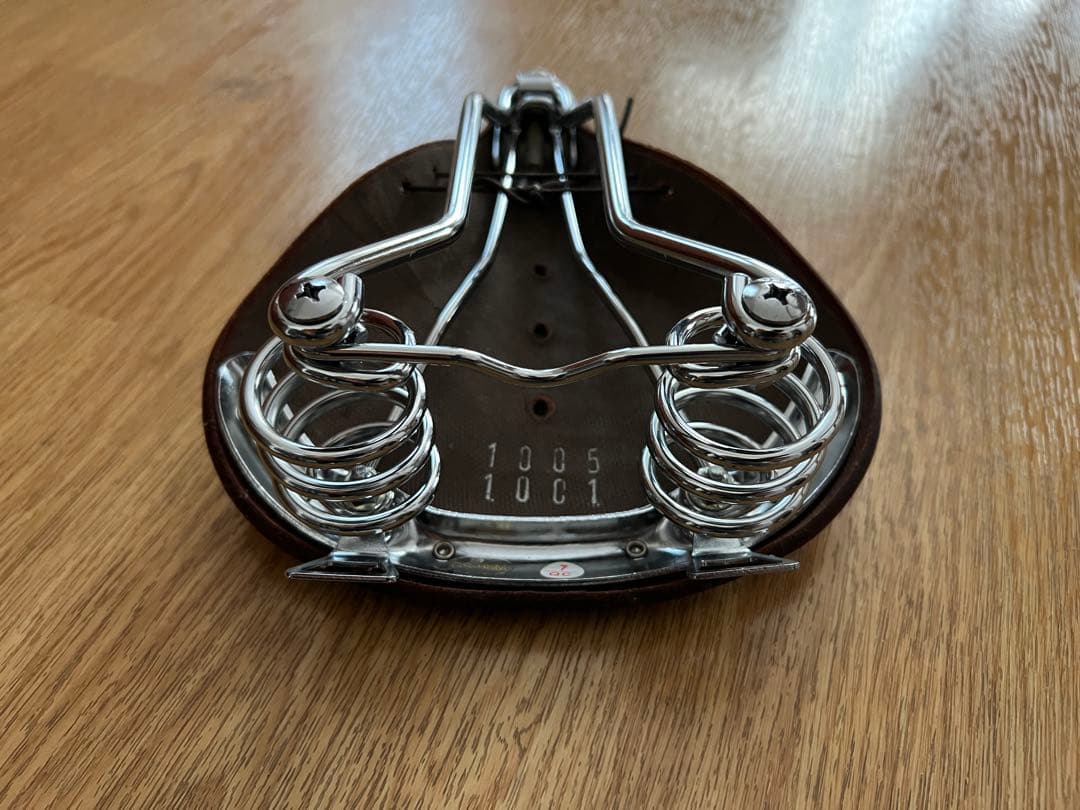 STRiDA レザーサドル　純正　ブラウン