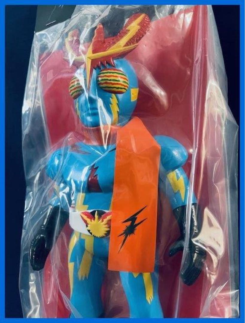 ★メディコム・トイ　東映レトロソフビ　イナズマンF（新色）未開封・新品！★