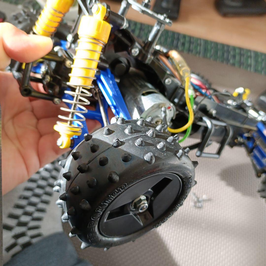 【箱無し】SAINT DRAGON 4WD 1/10 RCカー