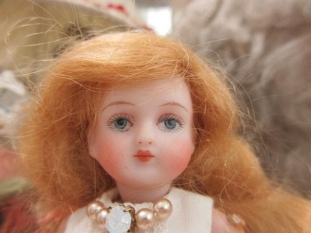 とても綺麗な　ヴィンテージ　ミニョネット　作家　Harriet Hammond