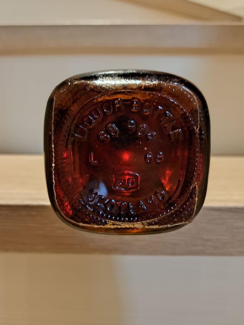 【値下しました】レア古酒『琉球政府通関済印付』1970年代初期ジョニーウォーカー