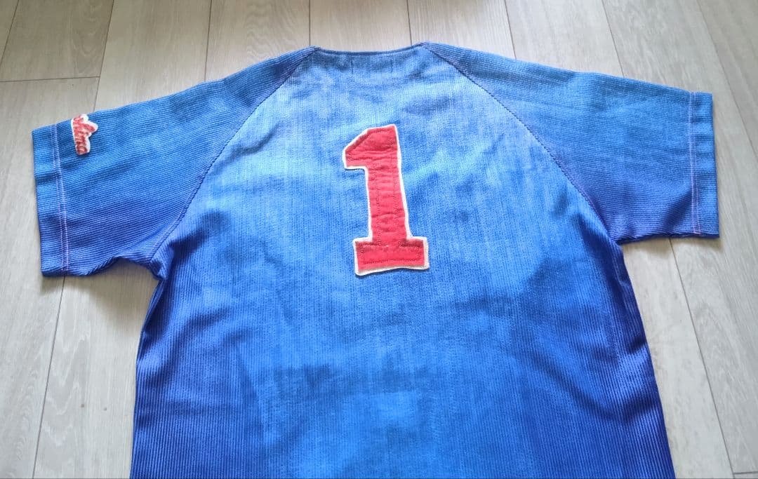 【限定　完売】広島　東洋　カープ　前田智徳　デニム　ユニフォーム　デサント　L