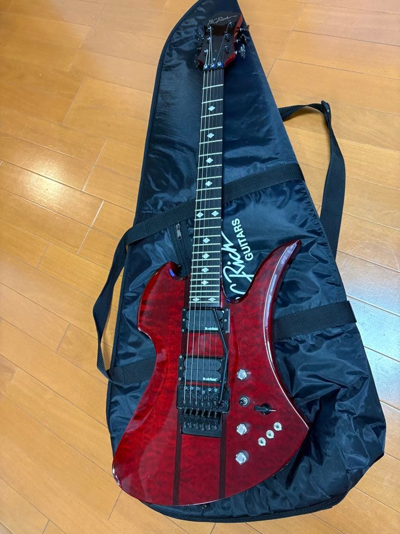 B.C.Rich Mockingbird ST エレキ ギター