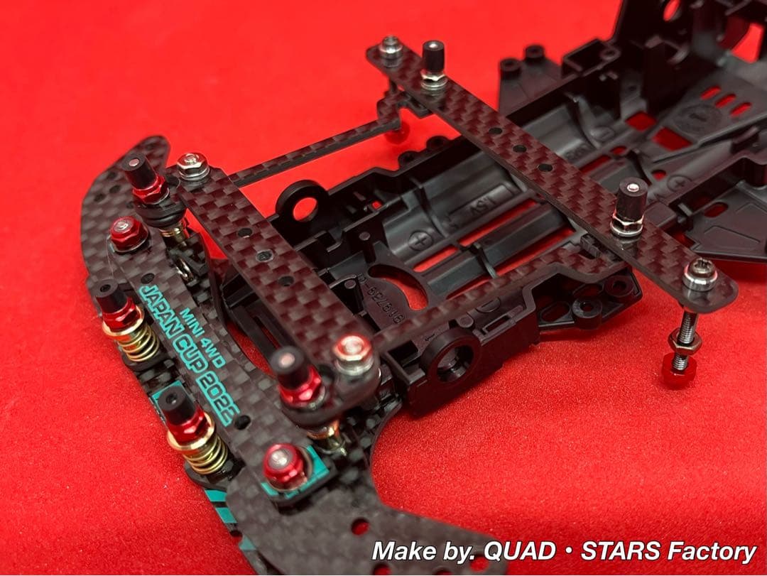 【ミニ四駆・VZ用】2軸ATピボットバンパー＋フロント提灯　2022／カーボン