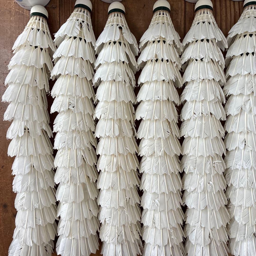 し*ゃ様 ヨネックスシャトル　エアロセンサ　130球