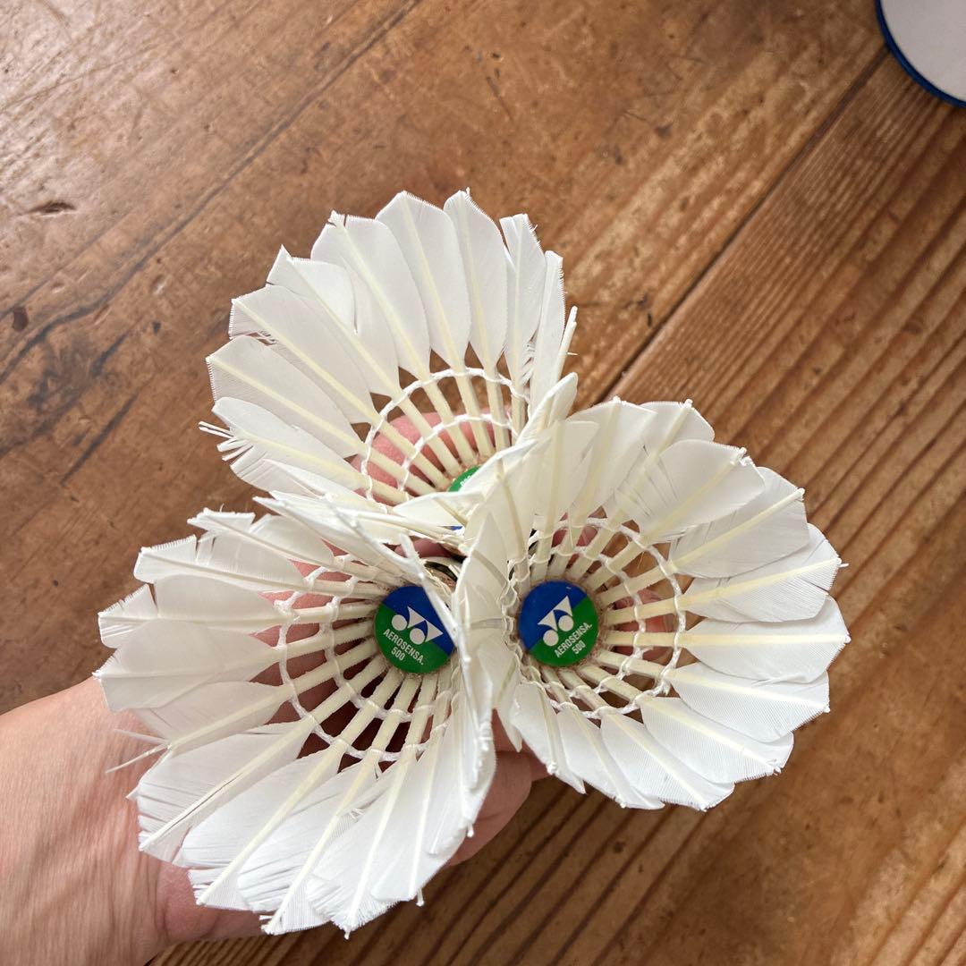 し*ゃ様 ヨネックスシャトル　エアロセンサ　130球