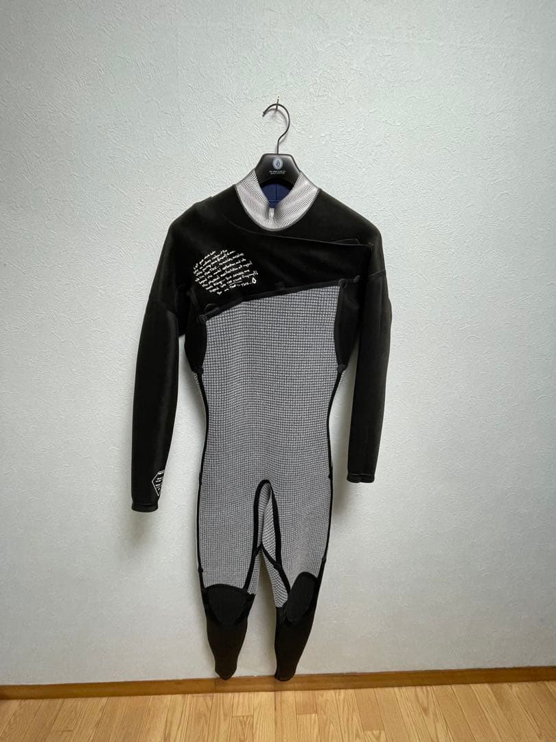 VOLCOM ボルコム チェストジップ フルスーツ 3mmｘ2mm