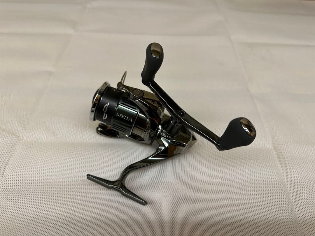 シマノ　22ステラC3000SDHHG【美品】替スプール付