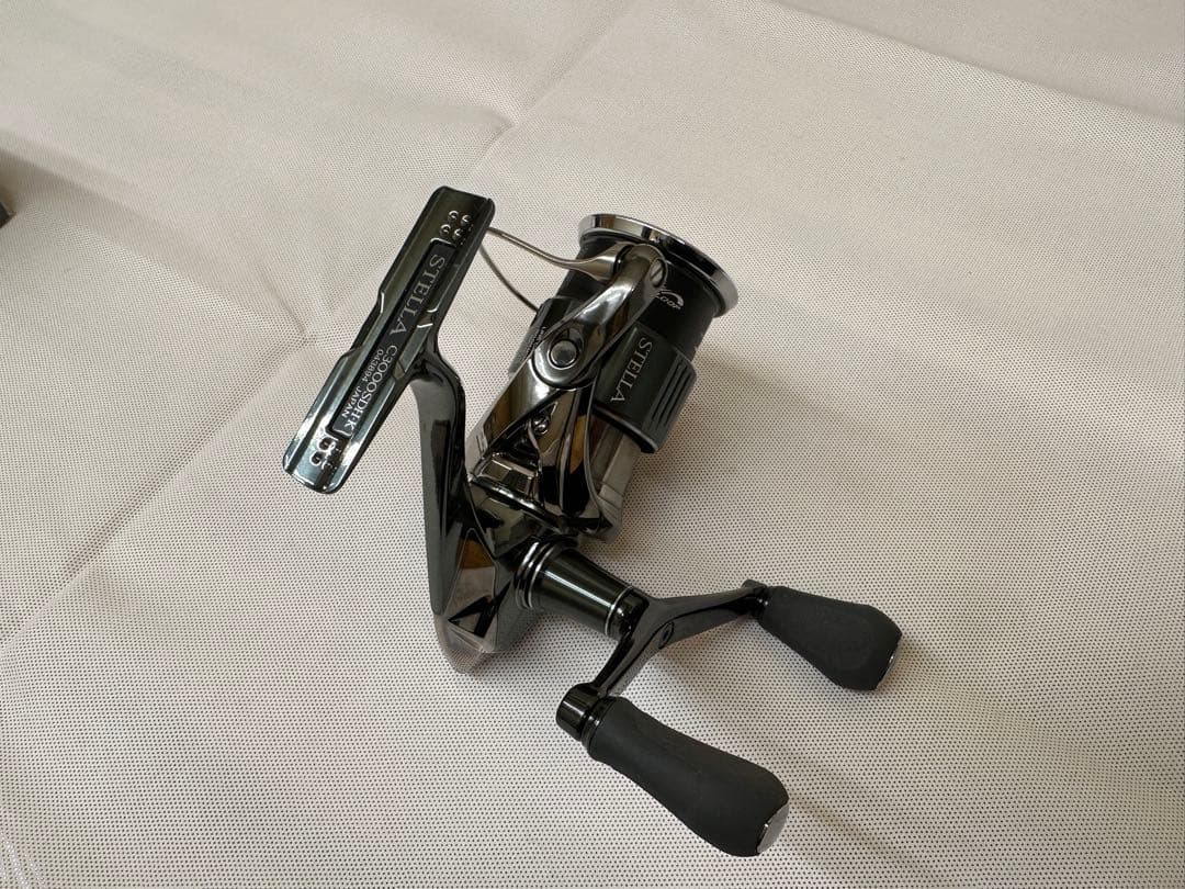 シマノ　22ステラC3000SDHHG【美品】替スプール付