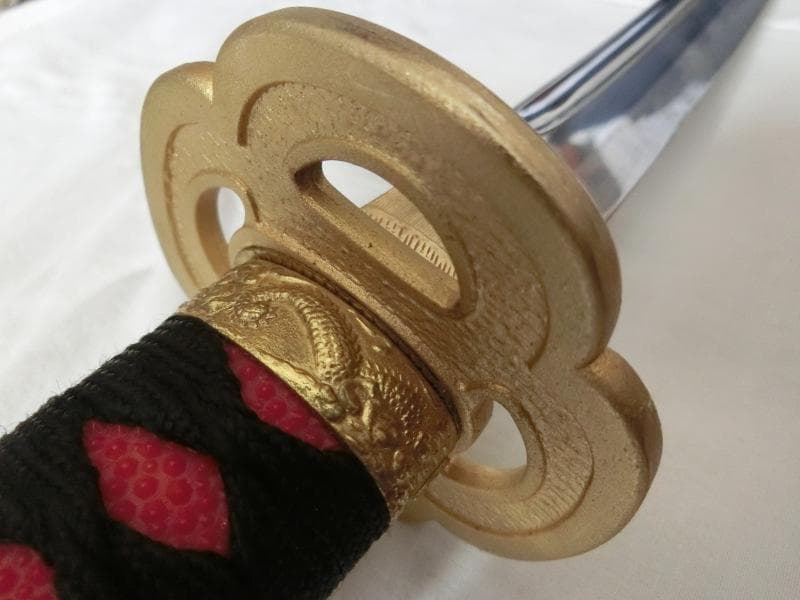 値下げ！模造刀　朱鞘 全長105㎝m 刀身ほぼキズなし 木鞘 素振り