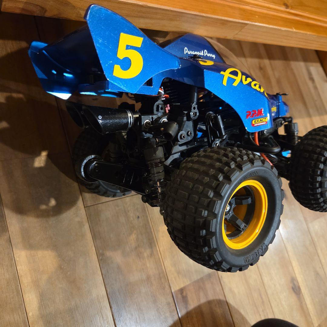 タミヤ　コミカルアバンテ