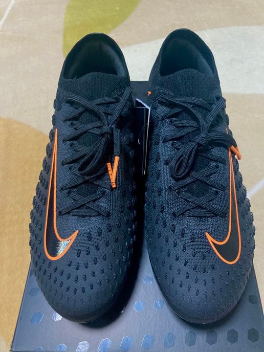 新品 ナイキ ファントム ウルトラ ヴェノム FG 28cm 即日発送！