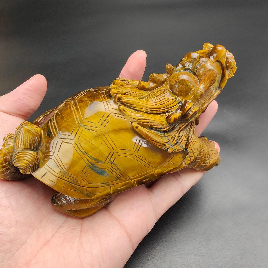 超美品　タイガーアイ　虎目石で作った龍亀(ロングイ)　天然石　風水　開運　龍　亀