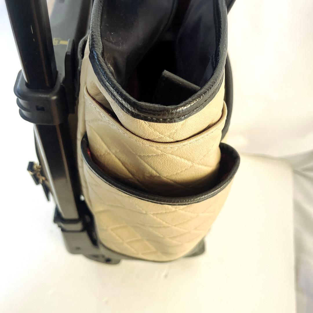 美品　SWANY　スワニー　キャリーバッグ　キルティング　ダイヤキルト　レザー調