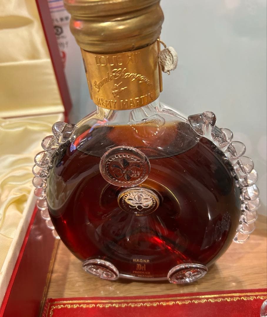 未開栓　レミーマルタン ルイ13世 金キャップ 700ml バカラクリスタル