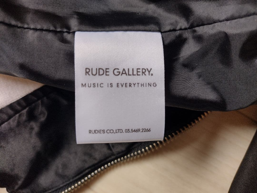 a flood of circle× RUDE GALLERY コラボスカジャン