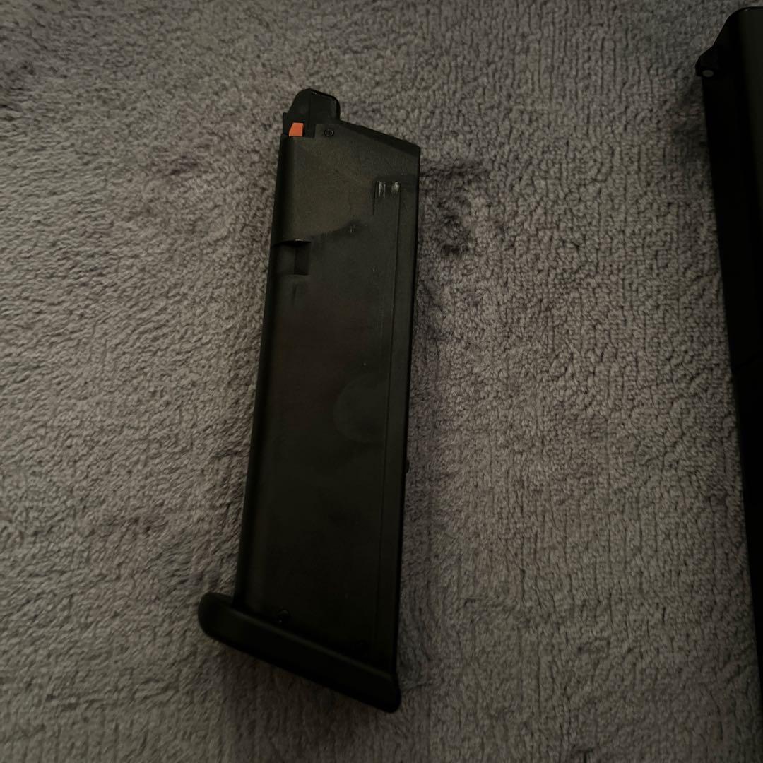 東京マルイ　glock gen4 2.0マガジン付き