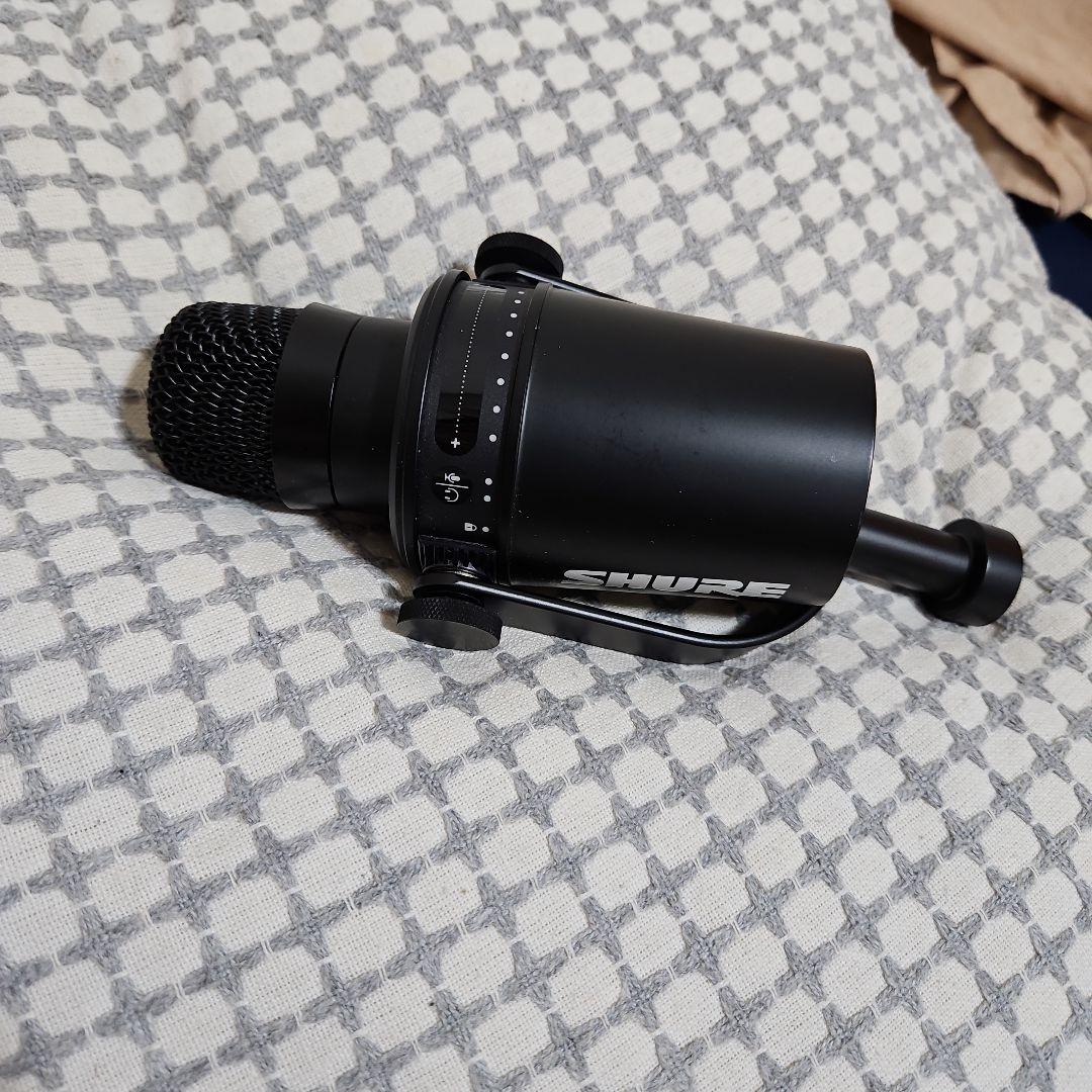 SHURE MV7 マイク