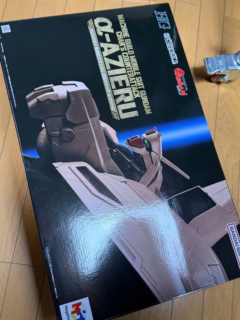 マシンビルド 機動戦士ガンダム 逆襲のシャア α・アジール