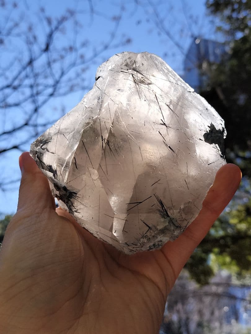 ブルーザギマウンテンクォーツ　1kg超え