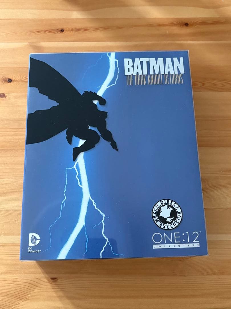 Mezcoバットマン千値練 shfiguarts necaアクションフィギュア